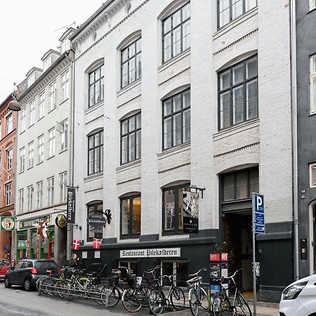 Sanders Arrow - Chic Three-Bedroom Apartment In The Middle Of København Ngoại thất bức ảnh