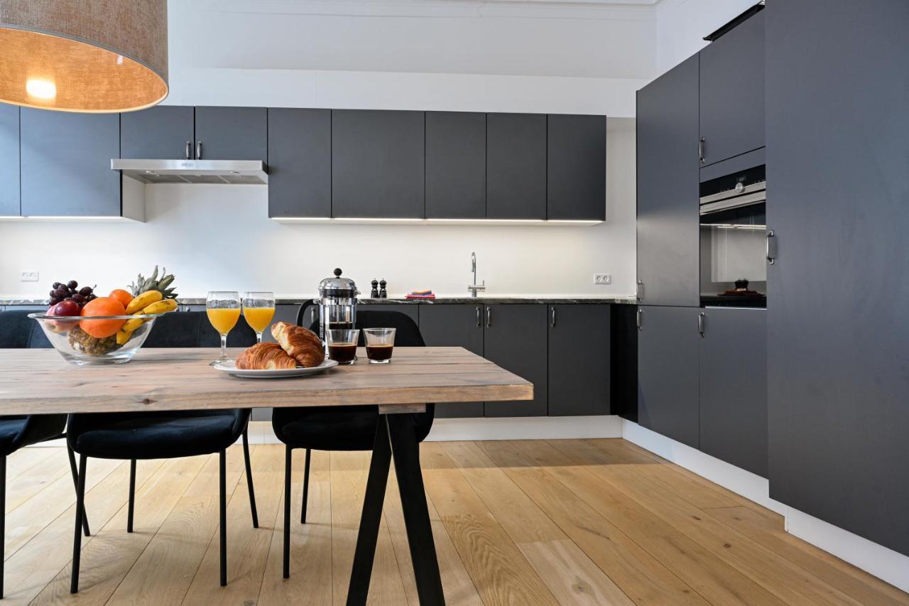 Sanders Arrow - Chic Three-Bedroom Apartment In The Middle Of København Ngoại thất bức ảnh