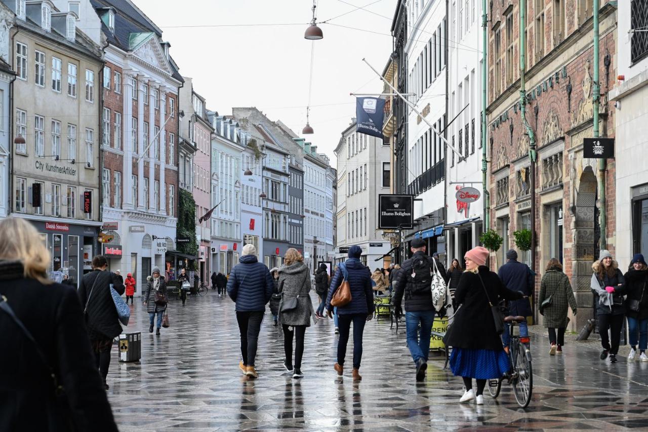 Sanders Arrow - Chic Three-Bedroom Apartment In The Middle Of København Ngoại thất bức ảnh