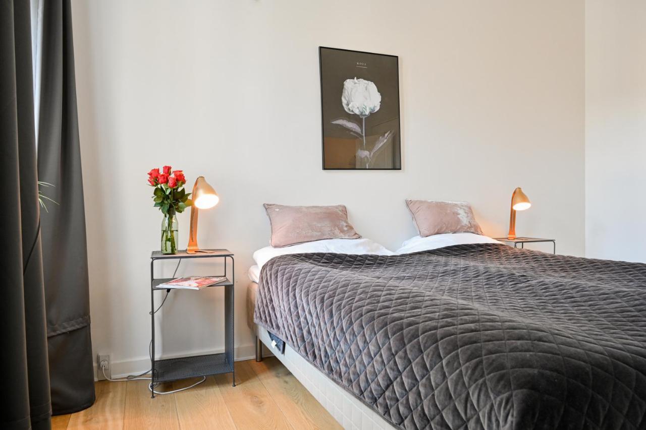 Sanders Arrow - Chic Three-Bedroom Apartment In The Middle Of København Ngoại thất bức ảnh